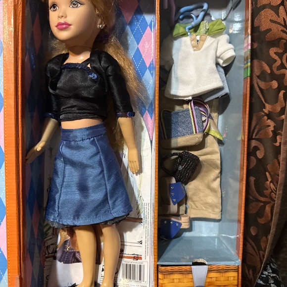 Doll - Picture 1 of 5